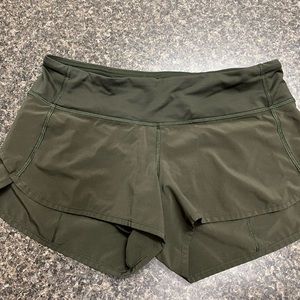Lululemon Speed up Short 2.5 size 4